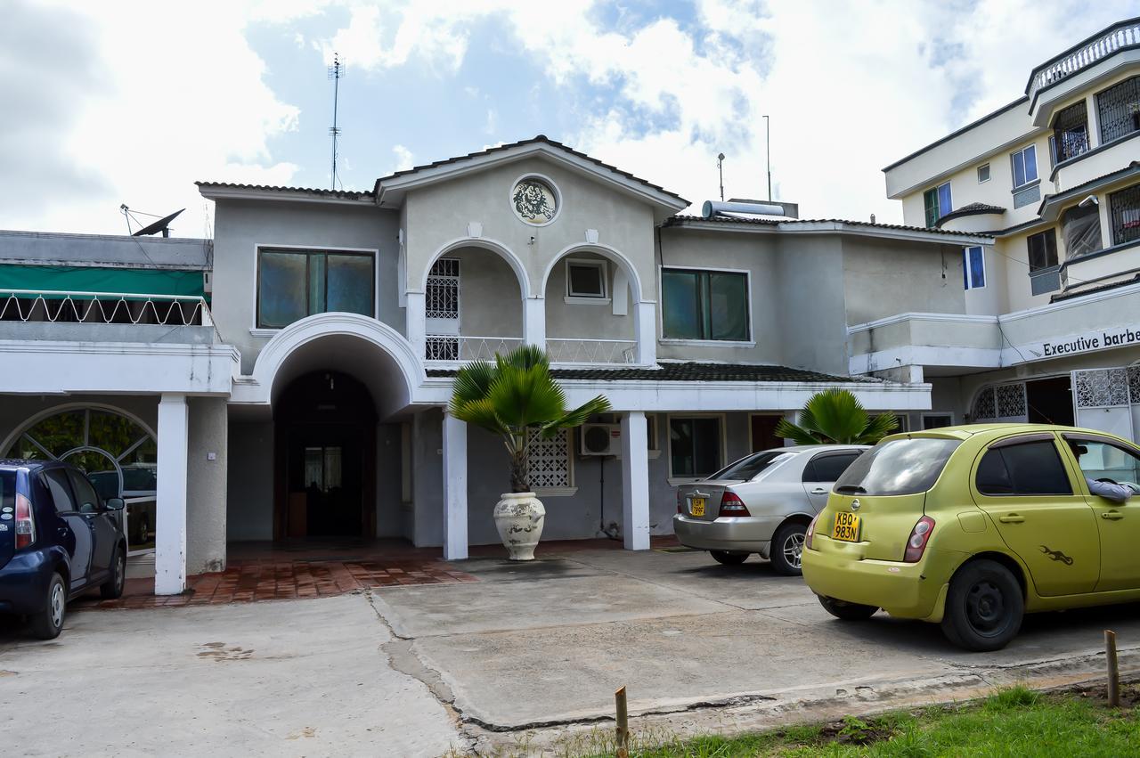Sanana Conference Center And Holiday Resort Mombasa Exterior photo